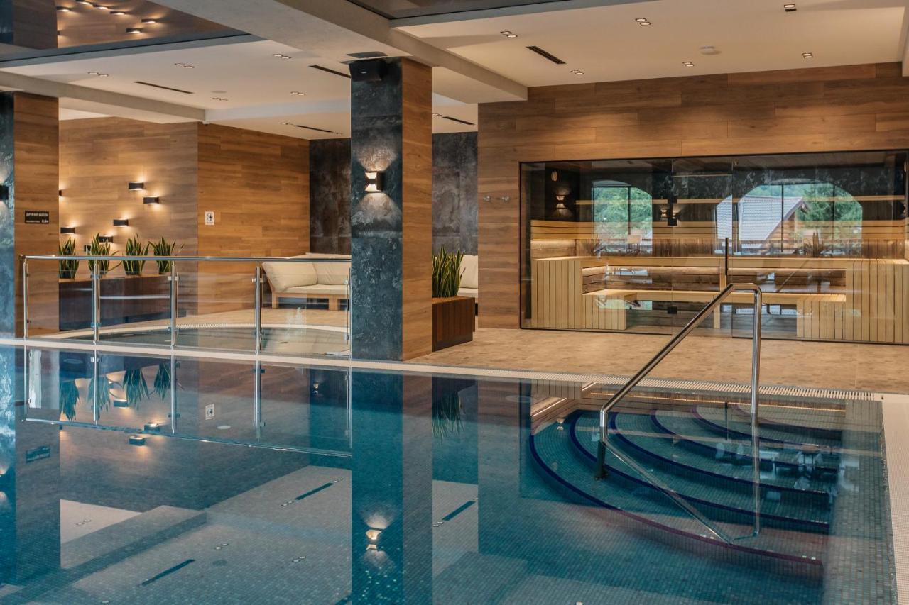 Ведмежа Гора Panorama Spa Resort 亚列姆切 外观 照片